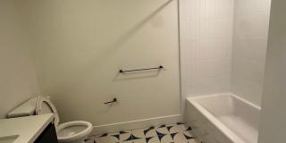 3450 West 43rd Street Gallery 20