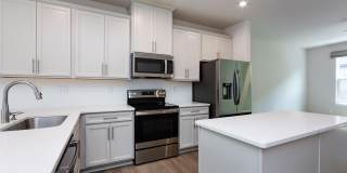 413 Spearfield Lane - 1 Gallery 22