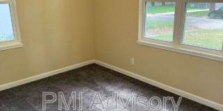 2524 SW Valley Brook Ln Gallery 6