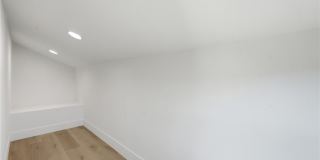 7 San Vincente Gallery 31