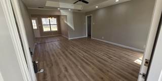 Charming Newly Remodeled Rental Home in a Quiet Neighborhood Gallery 8