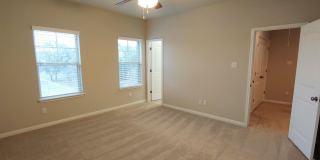 Elegant 2-Story Condo with Dual Primary Suites and Modern Upgrades! Gallery 22