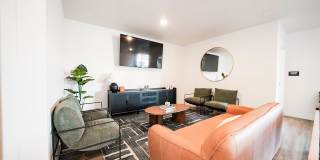 Streetcar Flats Gallery 77