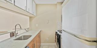 11801 ROCKVILLE Pike Gallery 6