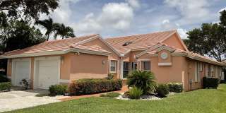 5574 Royal Lake Circle Gallery 1