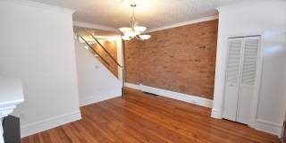 2 bedroom, 2.5 bathroom brick townhouse Gallery 19
