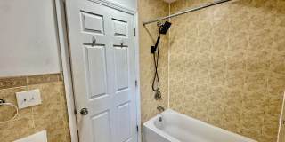 53 WILLIAMS AVE Gallery 7