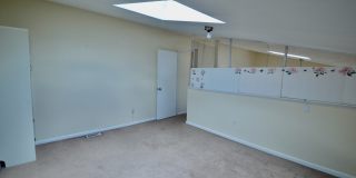 18 Amsterdam Avenue Gallery 23