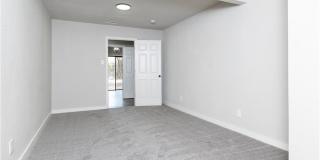 2313 Debra Cir Gallery 17