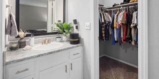 Duraleigh Woods Apartments Gallery 43