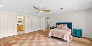 2737 Clermont Place Gallery 17