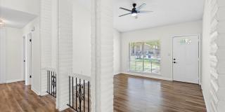 5815 Freemans Farm St Gallery 5
