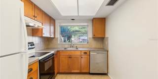 1248 LAZY LAKE ROAD W Gallery 4