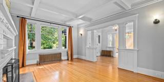 1020 15th Avenue East Gallery 20