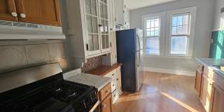 330 Laurel St Gallery 1