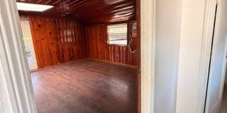 Charming 1BR Duplex in Sacramento Gallery 6
