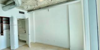 690 SW 1st Ct Gallery 3