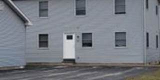 Three Bedroom One Bath Townhouse Near BGSU Gallery 1