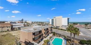 520 S Chaparral Street Gallery 34