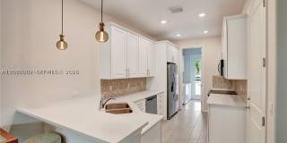 5140 Eucalyptus Dr Gallery 2