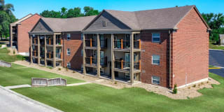 London Towers Gallery 16