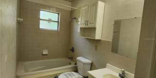 2831 NE 17 Drive Gallery 15
