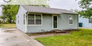 2 Bed 1 Bath in Quiet Neighborhood Gallery 1