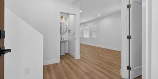 678 East 45th Street Gallery 4