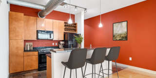 Lofts at Lakeview Gallery 14