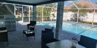 320 SE 15 PL Gallery 6