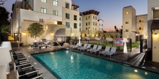 Luxe Pasadena Gallery 1