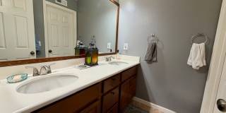 2297 Treetop Lane Gallery 22