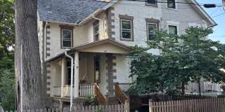121 W OAKLAND Avenue Gallery 1