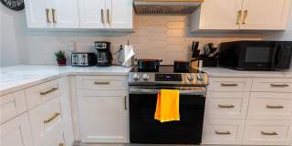 507 E PARIS STREET Gallery 9