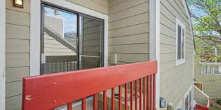 Charming Top-Floor Studio in Aurora with Private Patio & In-Unit Laundry Gallery 19