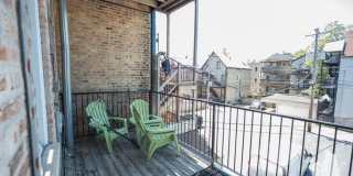 3358 North Sheffield Avenue Gallery 18