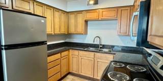 1702 W Tuckey Ln Unit 231 Gallery 9