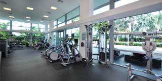 2950 NE 188th St Gallery 27