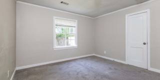 Charming 4 bed 2 bath renovated home Gallery 14
