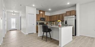 5004 ALYSSA JADE Street Gallery 11