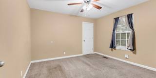 374 Treeland Drive Gallery 5