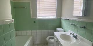 904 Mary St Gallery 7