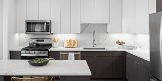 Ivy & Green Gallery 18