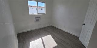 111 SW 18th Ave Gallery 11