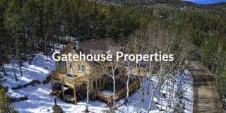 Fully furnished mountain home with amazing view Gallery 1