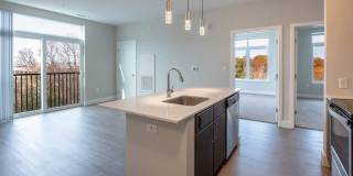 The Reserve at Burlington Gallery 60