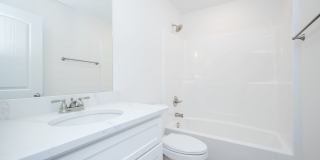 402 Manly Way Gallery 42
