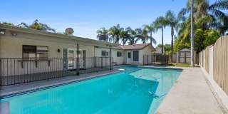 605 N El Rio Drive - Gorgeous Pool Home!! Gallery 50