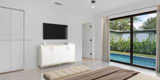 1751 NE 138 St Gallery 18