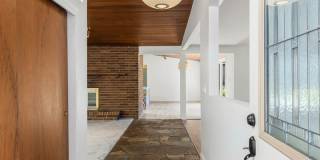 One-of-a-Kind Mid-Century Modern 4 Bedroom Retreat with Dream Backyard One-of-a-Kind Mid-Century Modern 4 Bedroom Retreat with Dream Backyard Gallery 9